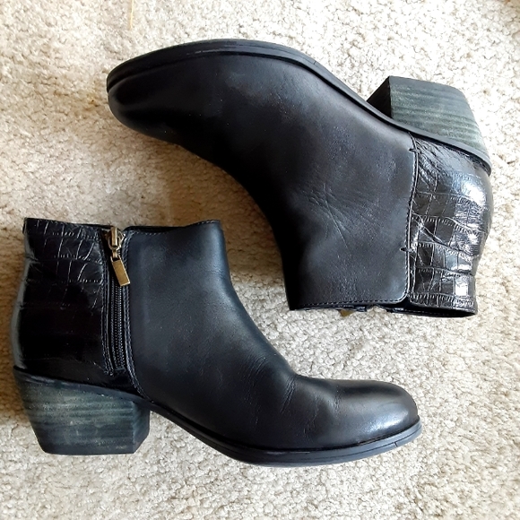 Clarks Shoes - Clarks Gelata Italia Booties